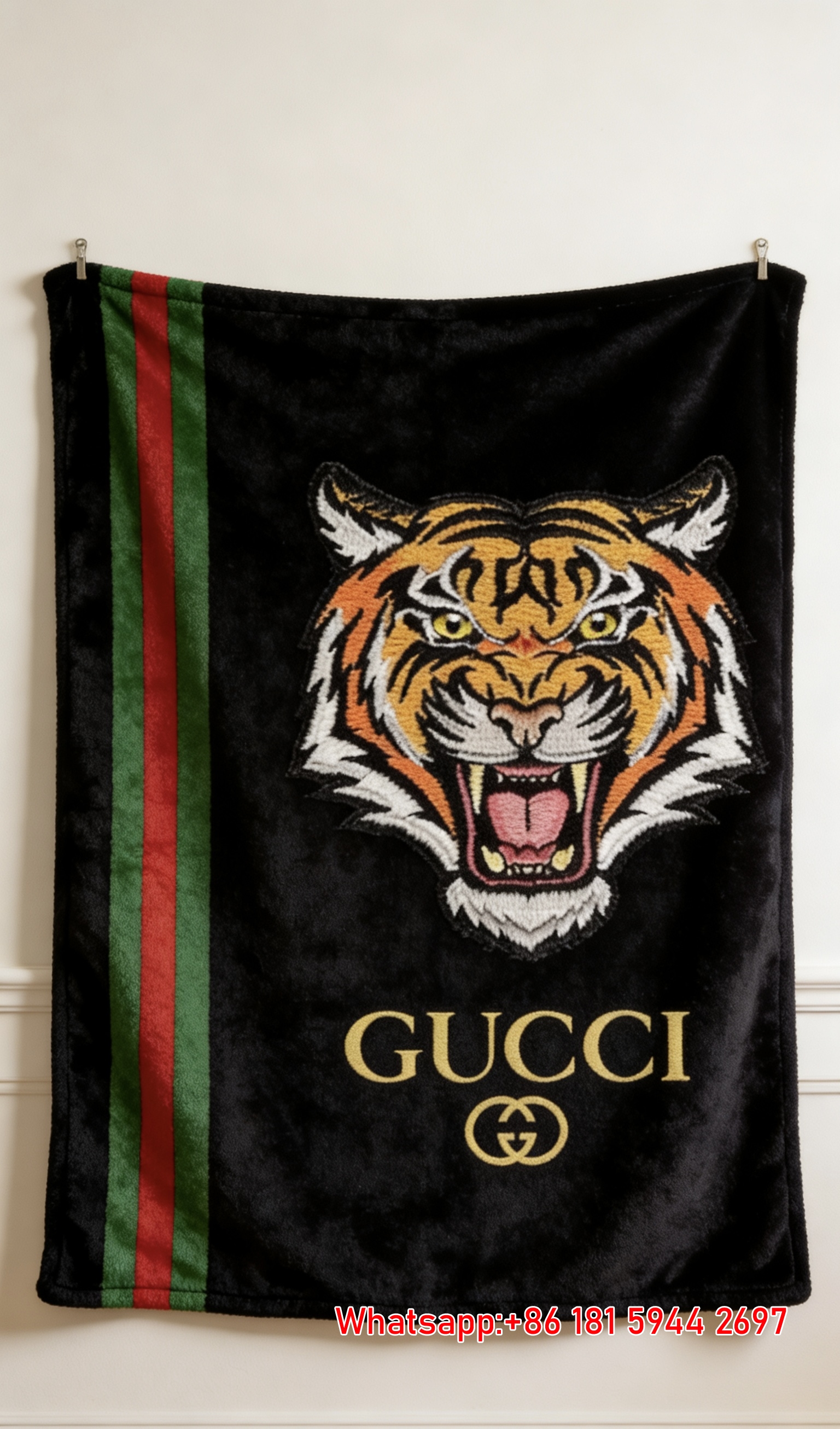 Gucci Tiger Stripe Fleece throw blankets IMG_2693